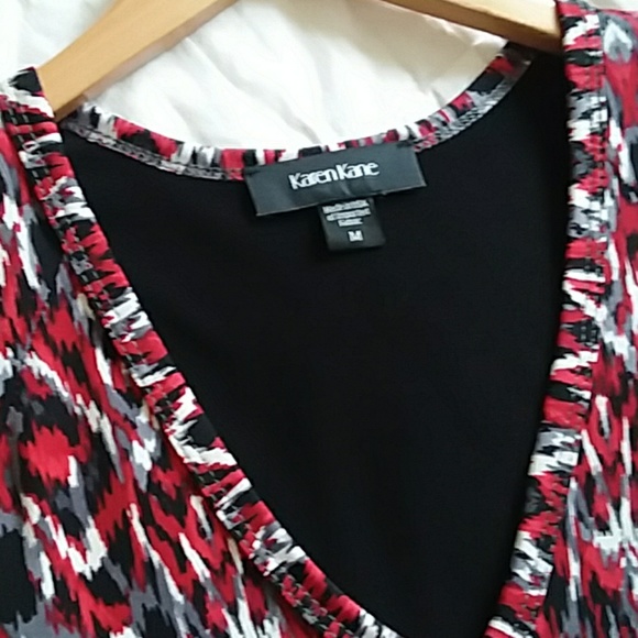 Karen Kane lovely dress - Picture 5 of 6